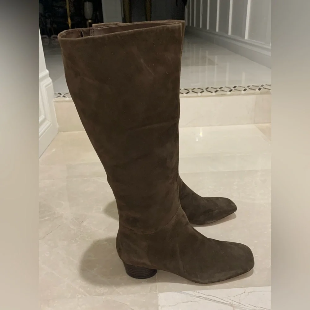 Elegant Vince Ramona Wide Calf Boot Size 37